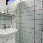 Amazing In Apartamento Allinge-Sandvig
